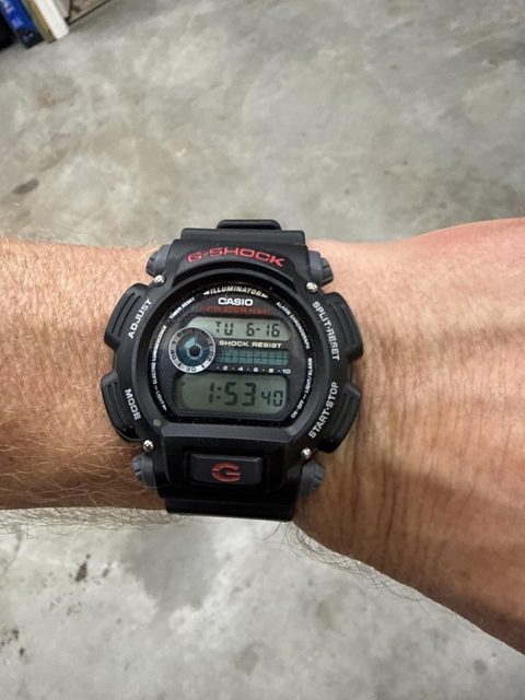 Foto de Dana con su reloj
