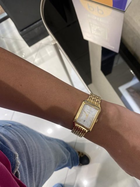 Foto de K. G. con su reloj