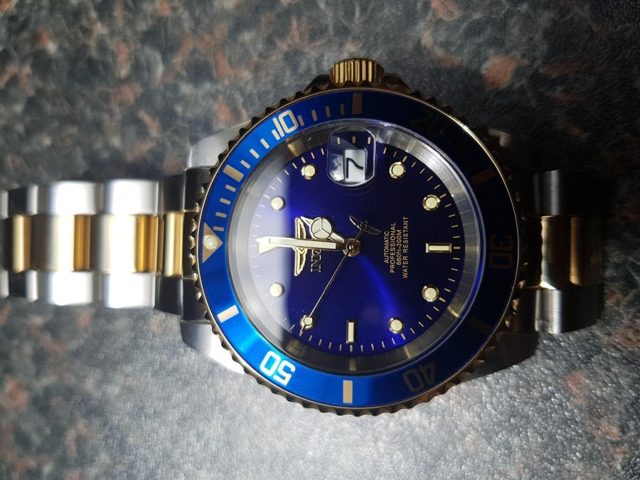 Foto de F. B. con su reloj